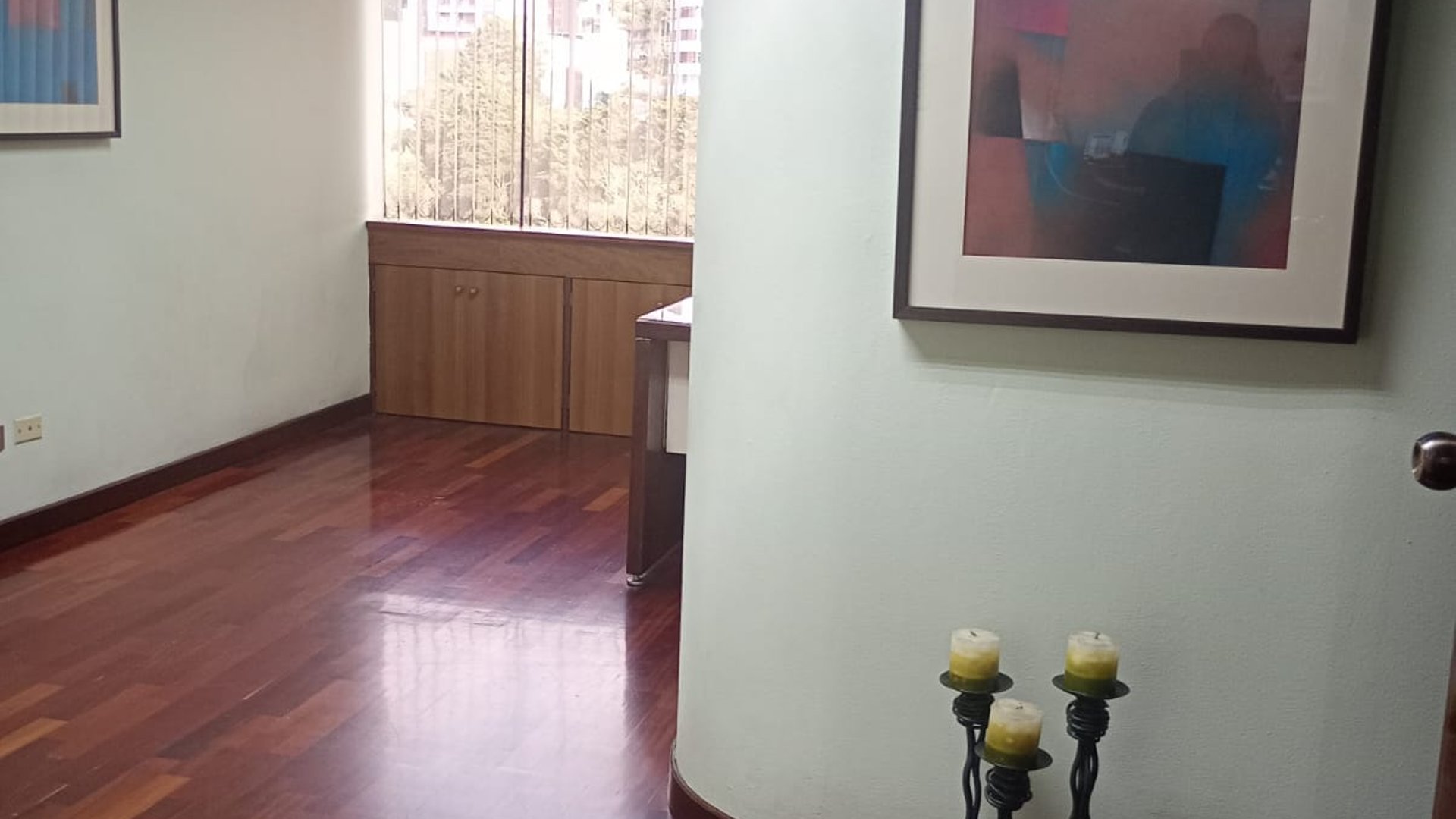 Oficina u clínica en Renta en Edificio Multimedica Zona 15 Guatemala