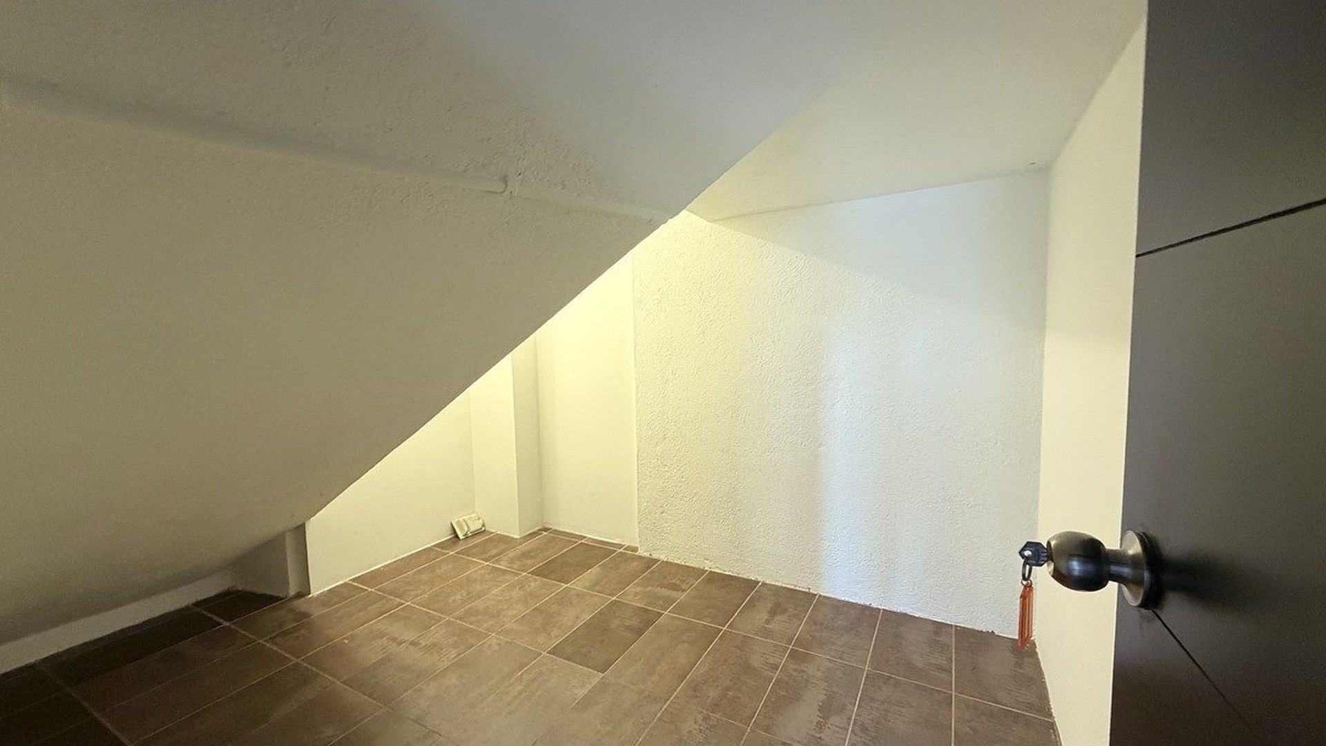 Apartamento en Alquiler | Edificio Quinta Avenida, Zona 14 - Miniatura 17