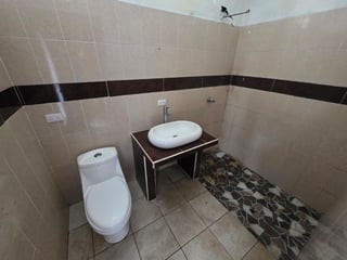 Casa en venta en Residenciales Azahares San José Pinula  Ref-9015 - Image 8