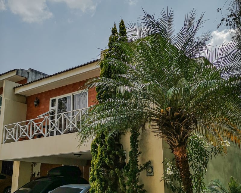Vendo linda casa en exclusivo Condominio