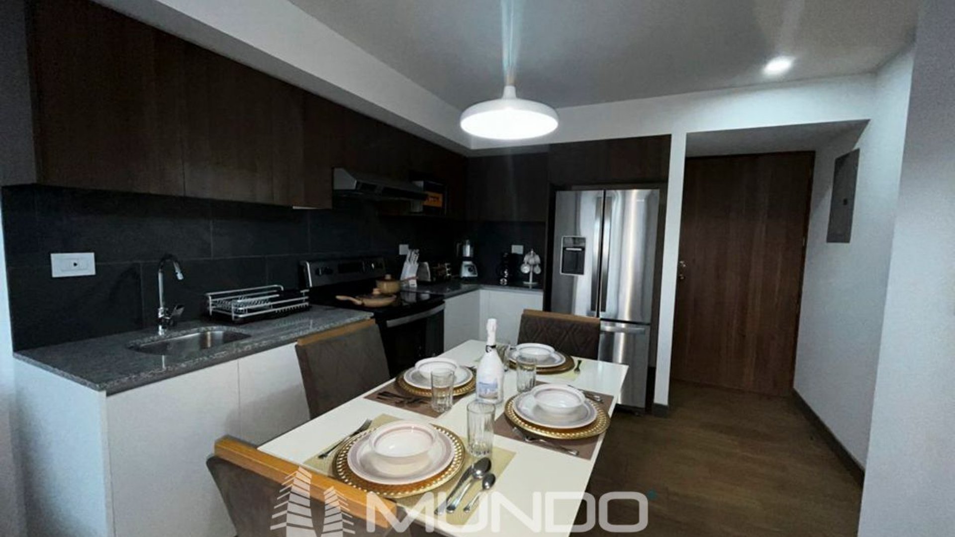 APARTAMENTO AMOBLADO EN RENTA EN ZONA 14 - Miniatura 5