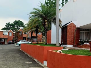 Casa en VENTA en Condominio Villas de la colina zona 12 - 4