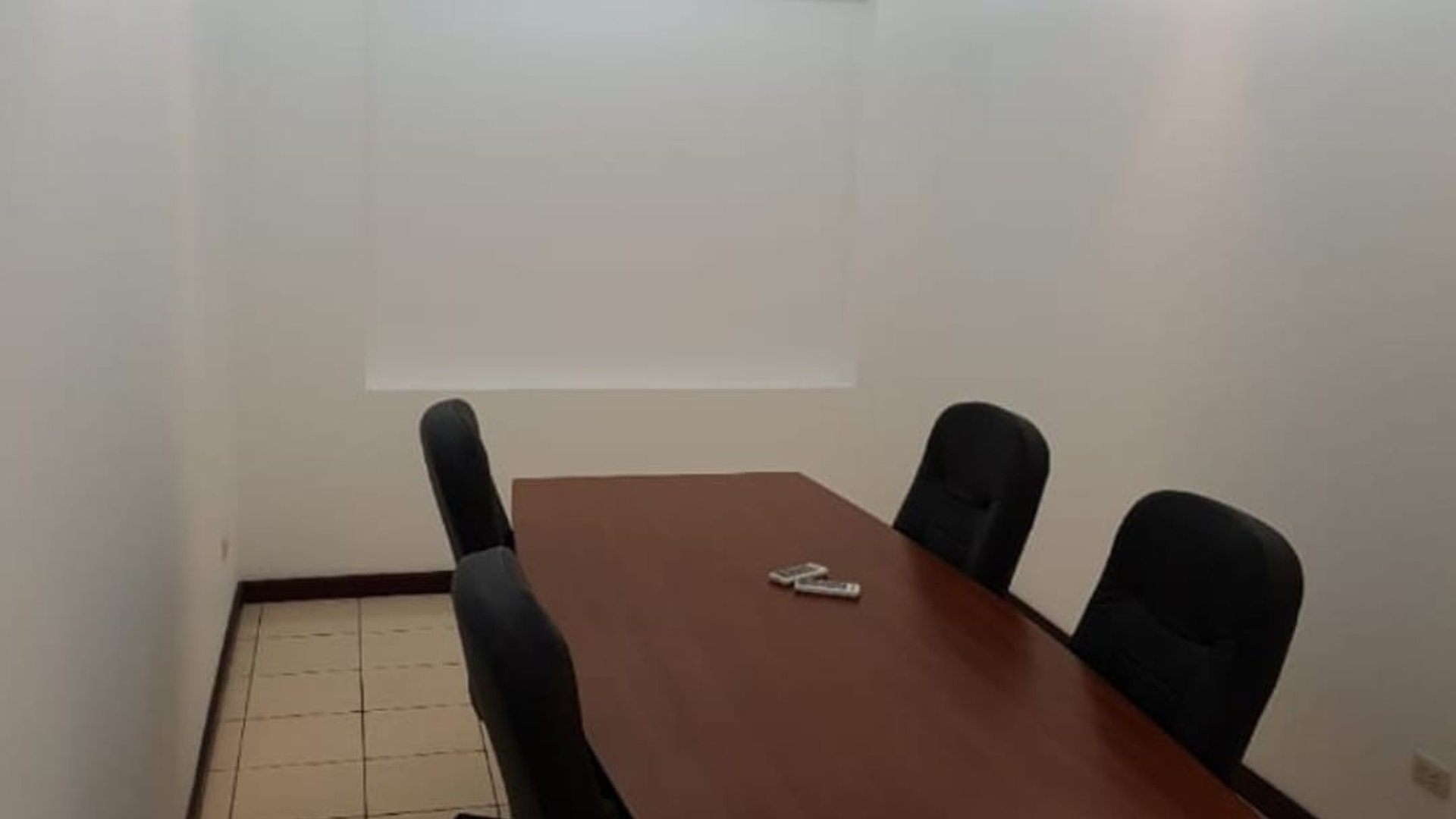 Preciosa Bodega En Alquiler En Zona 21,Al final de la  Atanasio - Miniatura 6