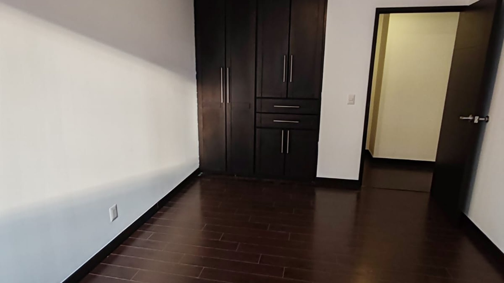 Apartamento en Renta en Attica Zona 14 - Miniatura 8