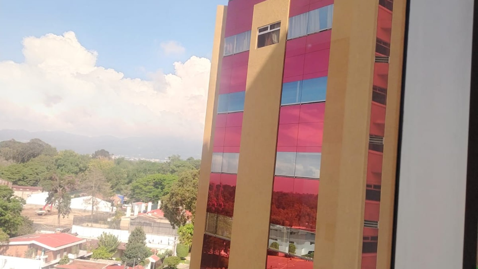 APARTAMENTO  EN VENTA ZONA 11, LAS GEMAS
