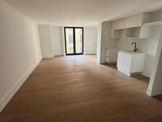 📍 APARTAMENTO EN VENTA – 3 HAB | EDIFICIO CÉNTRICO | ZONA 5 - 3