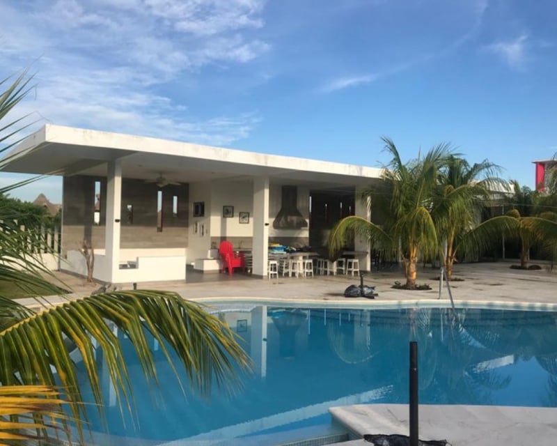 Lujosa Casa en Venta en Juan Gaviota Guatemala
