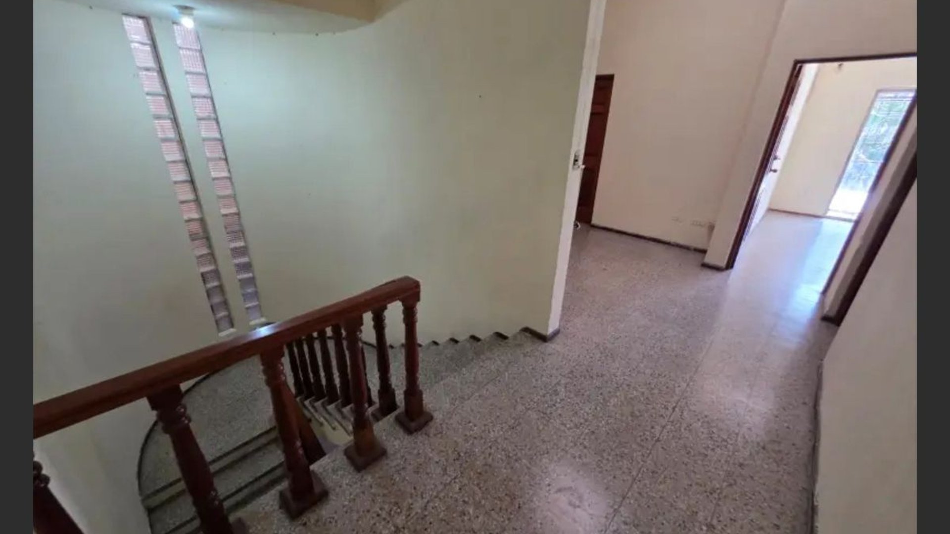 Casa de Esquina en Venta – Zona 12 - Miniatura 11