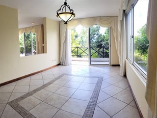 Casa en venta en San Lazaro para inversión Rentada - 4