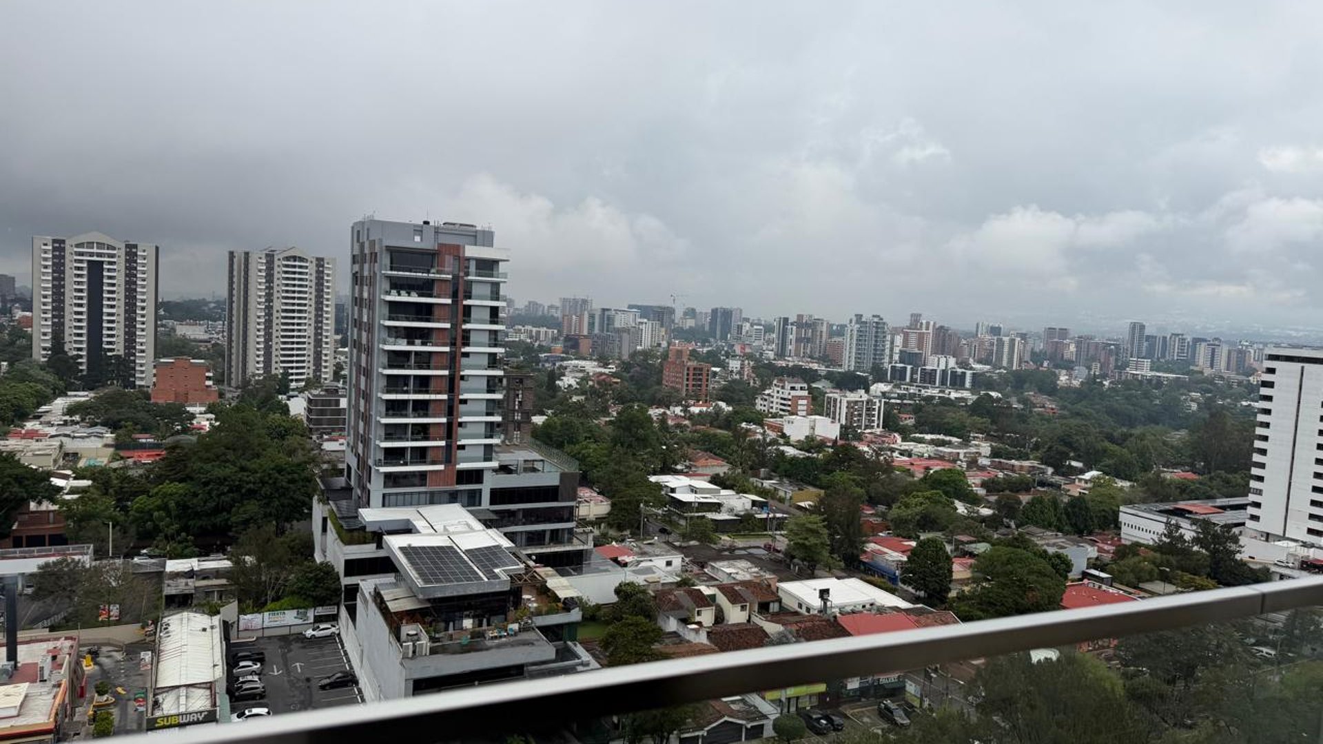 Apartamento en Renta zona 15 / Vista Hermosa I - Miniatura 10