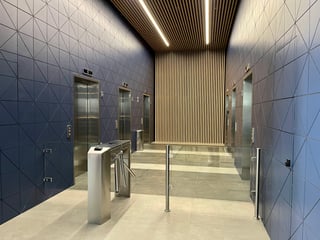 Oficina en renta zona 10  / Edificio 01010 - 5