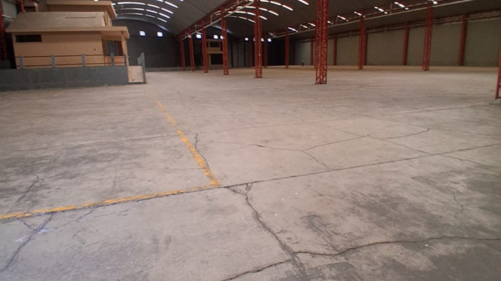 Alquilo Bodegas en el Frutal zona 5 Villa Nueva - Miniatura 6