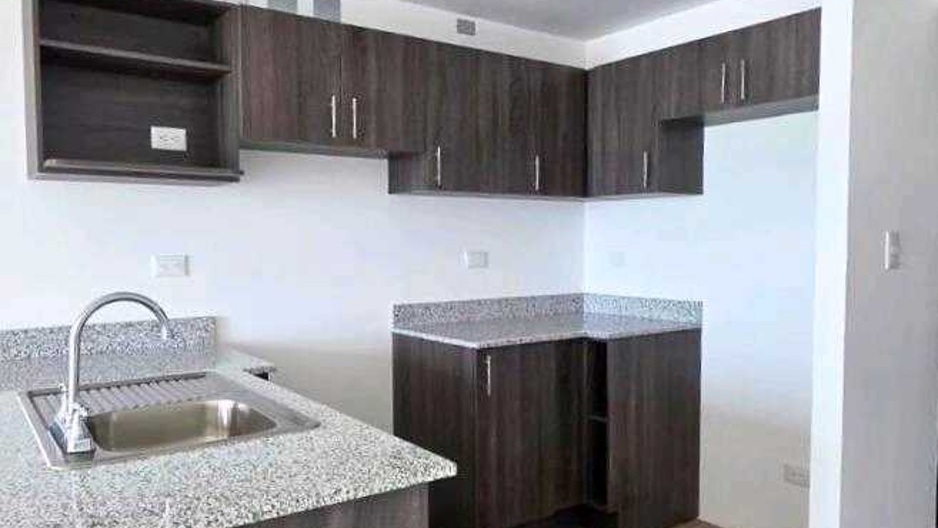 APARTAMENTO EN VENTA???? Edificio Petápolis, Zona 12 - Miniatura 3