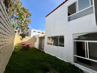 *Venta amplia casa Km 30.5 Carr.El Salvador | Alamedas Sto Domingo* - 4