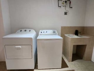 Alquilo Apartamento en zona 16,  la Montaña - Image 17