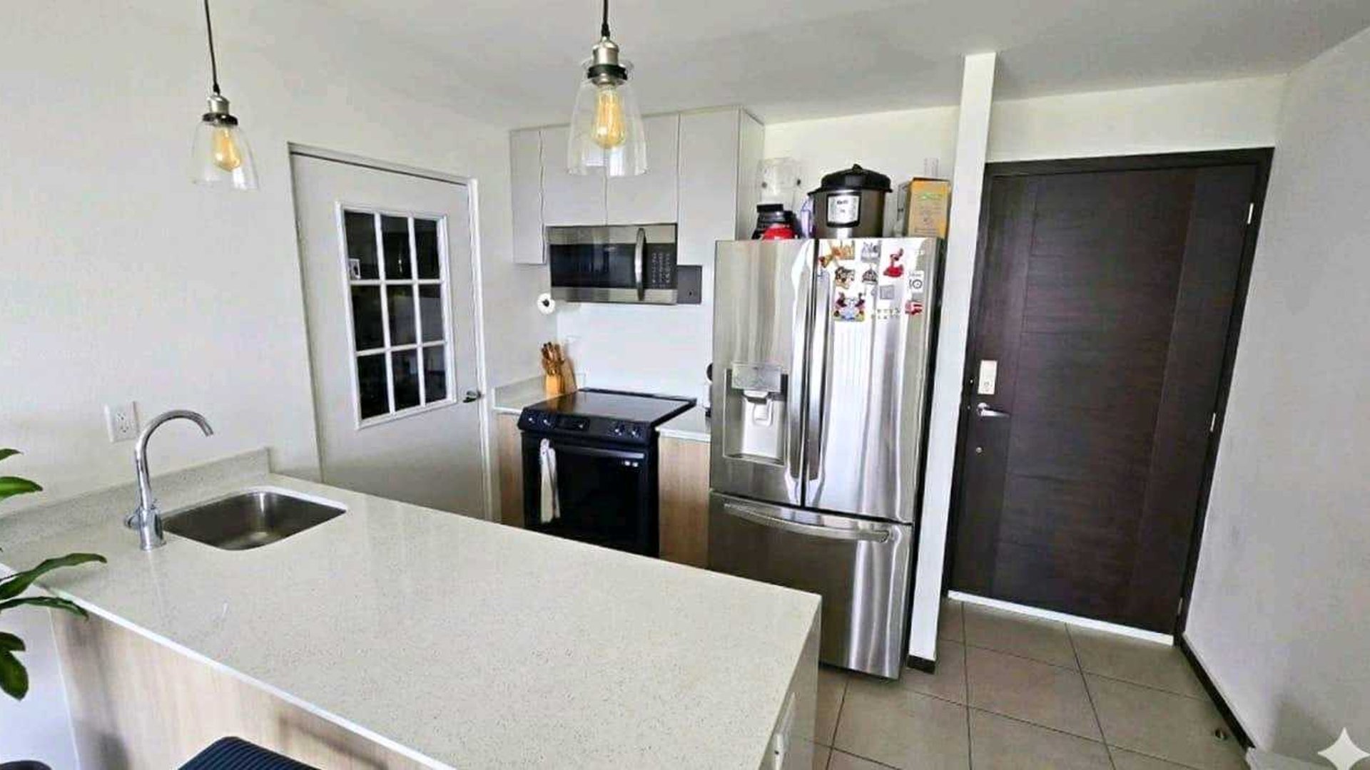 APARTAMENTO EN VENTA ???? Edificio Parque San Jorge, Zona 11 - Miniatura 2