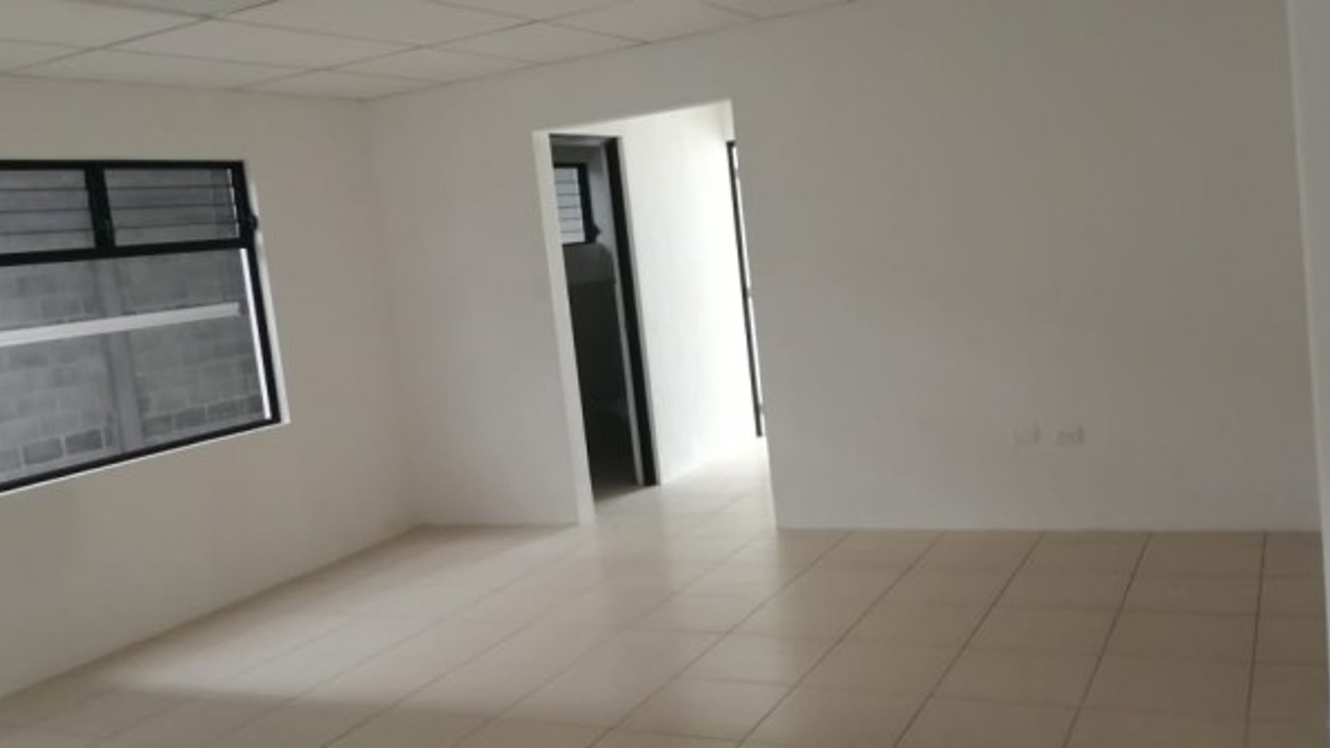 Rento Bodega ubicada en Olintepeque Quetzaltenango - Miniatura 4