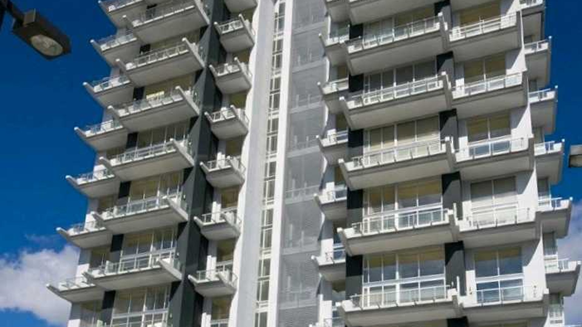 APARTAMENTO EN VENTA📍 Edificio Atrium, Zona 10