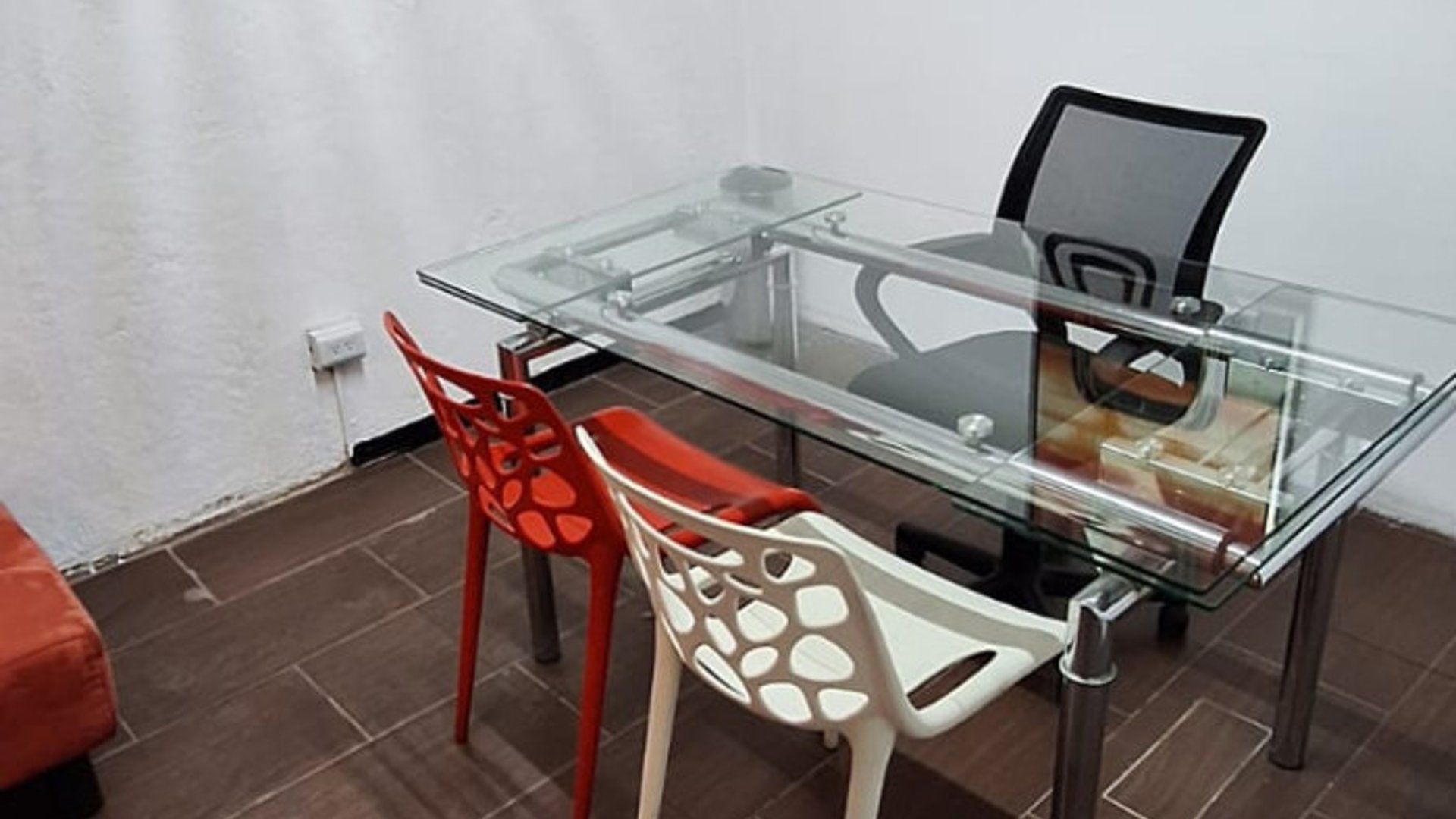 Oficinas en renta zona 10 Boulevard Los proceres