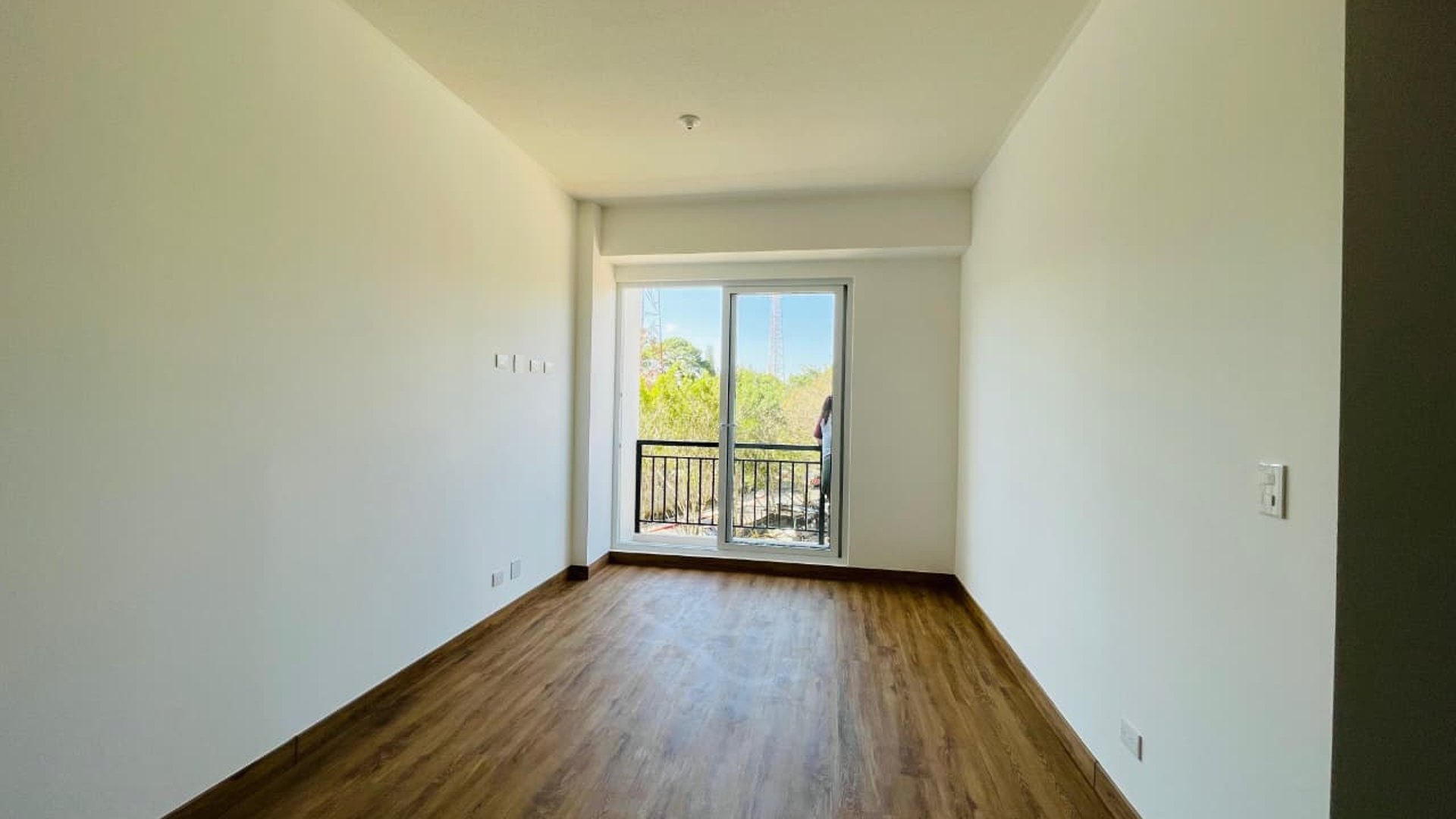 Apartamento en renta en Edificio Vertical Zapote zona 2 - Miniatura 6