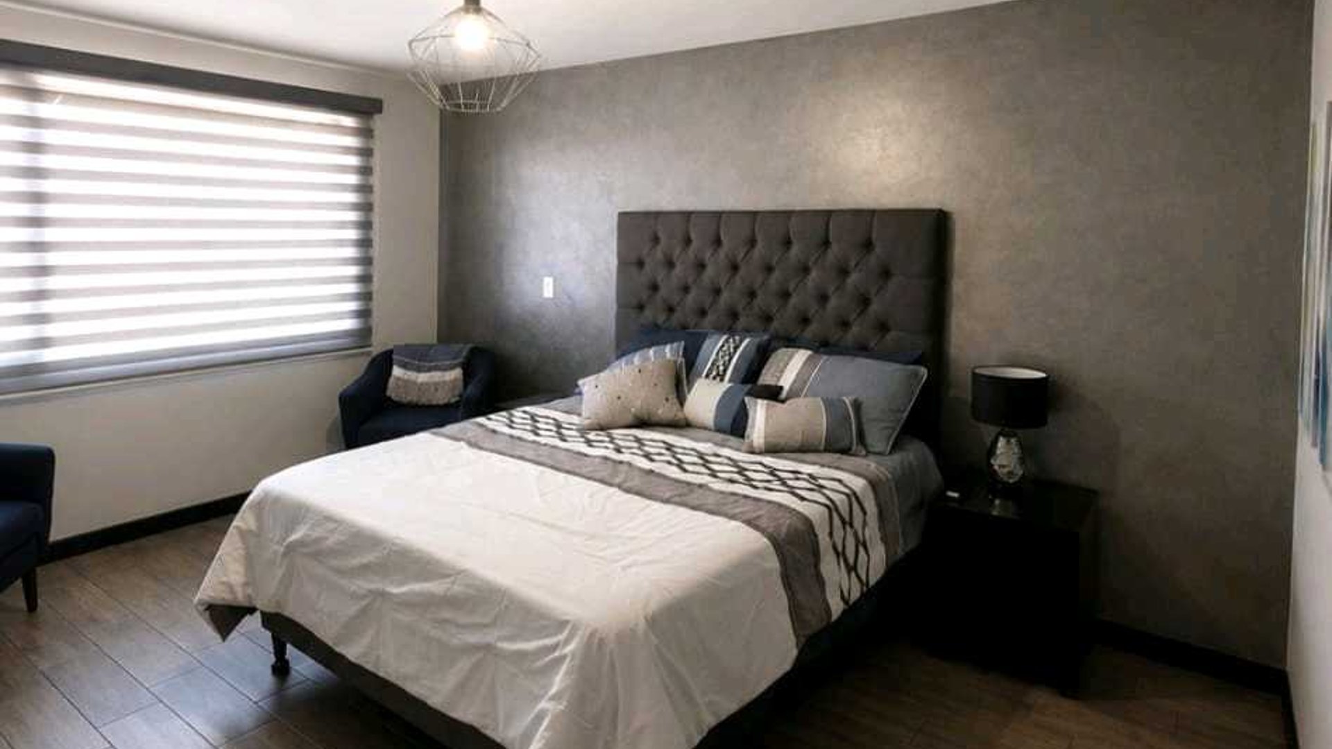 APARTAMENTO EN ALQUILER???? Edificio Verona, Zona 10 - Miniatura 7