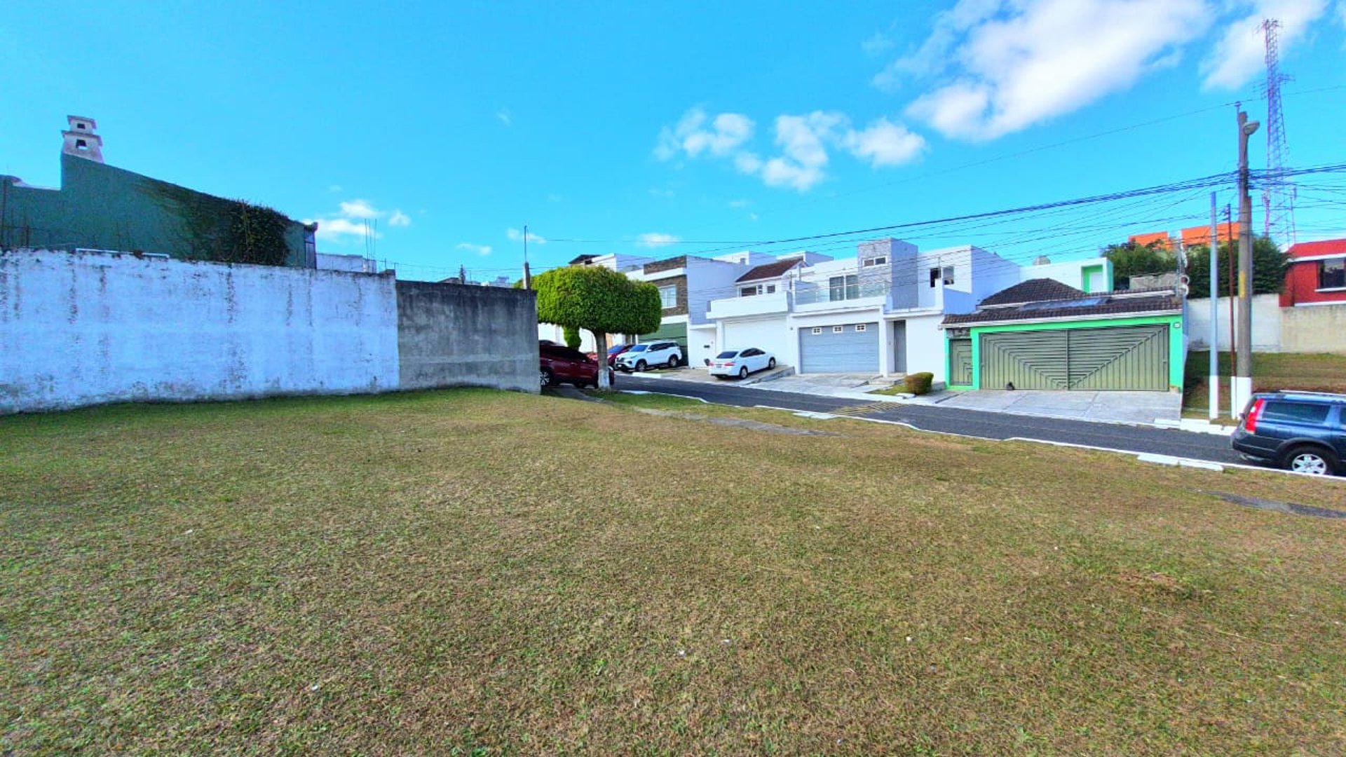 VENTA Terrenos Zona 16 Hacienda Real - Miniatura 2