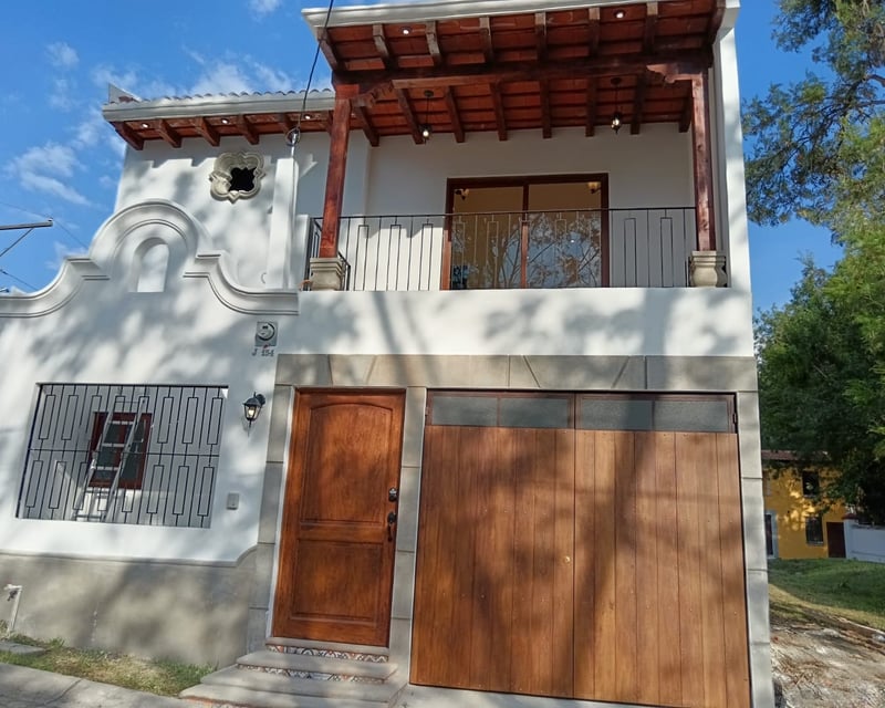 Casa en venta en Antigua Gardens