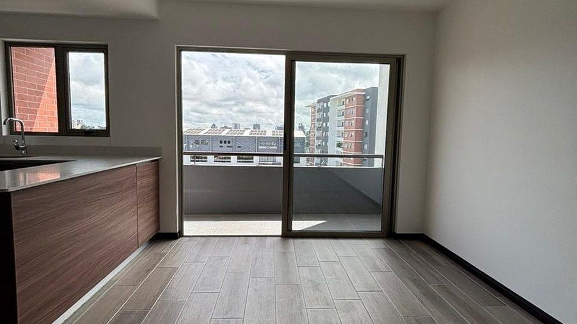 Apartamento en Renta – Segheria, Zona 14 - Miniatura 4