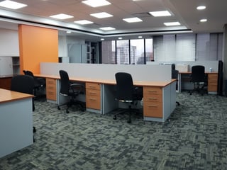 Oficina en venta zona 10 NIVEL COMPLETO inversión - 4