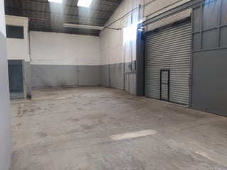 Ofibodega en renta de 800 metros en zona 1 Ref-5499 - 2