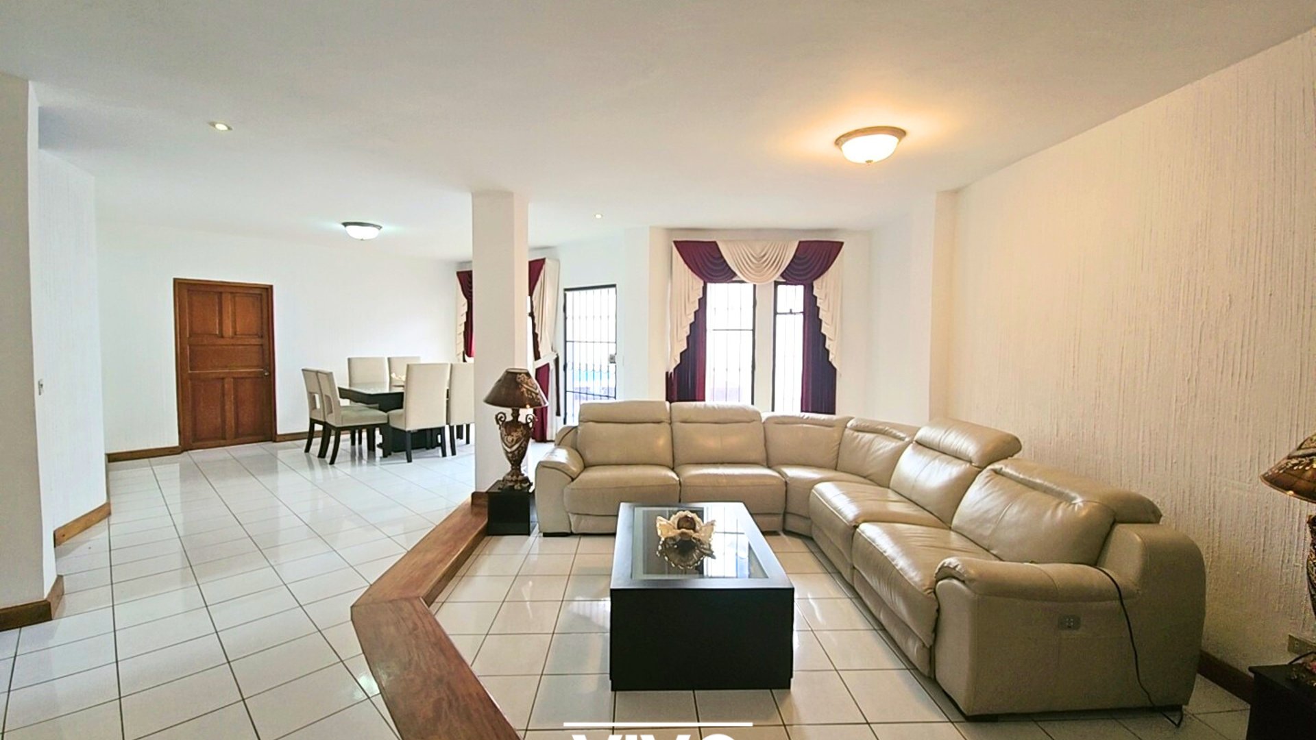 House for Sale 4 rooms, Ciudad San Cristóbal, Mixco, Guatemala - Q1,975,000- Q1,975,000