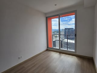 Apartamento en Vivo 4 en Venta Ciudad Guatemala - 3