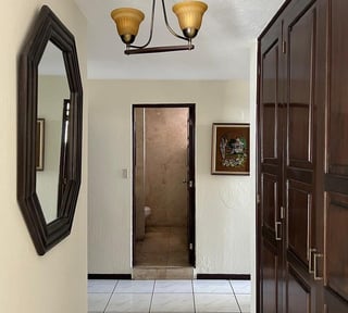 🏢 Apartamento en RENTA – Zona 9 | 3 Habitaciones | 2 Parqueos