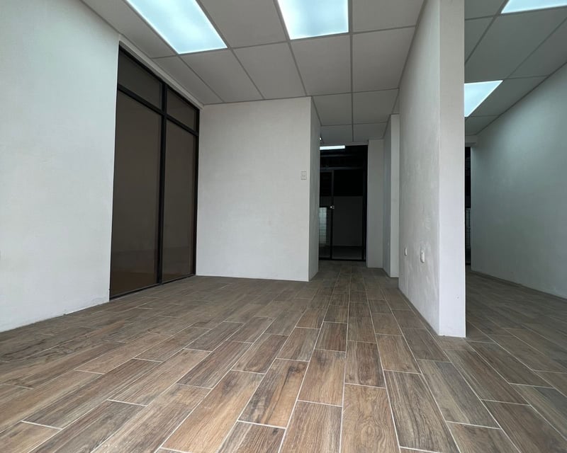 Bodega nueva en zona 13 disponible en venta! - Miniatura 6