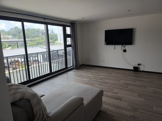 📍 APARTAMENTO EN VENTA – 3 HABITACIONES  | SAN ISIDRO 20/21 | ZONA 16 - 3