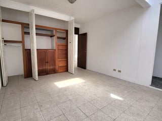 Alquilo Linda Casa  zona 12, salida  de USAC - Image 16