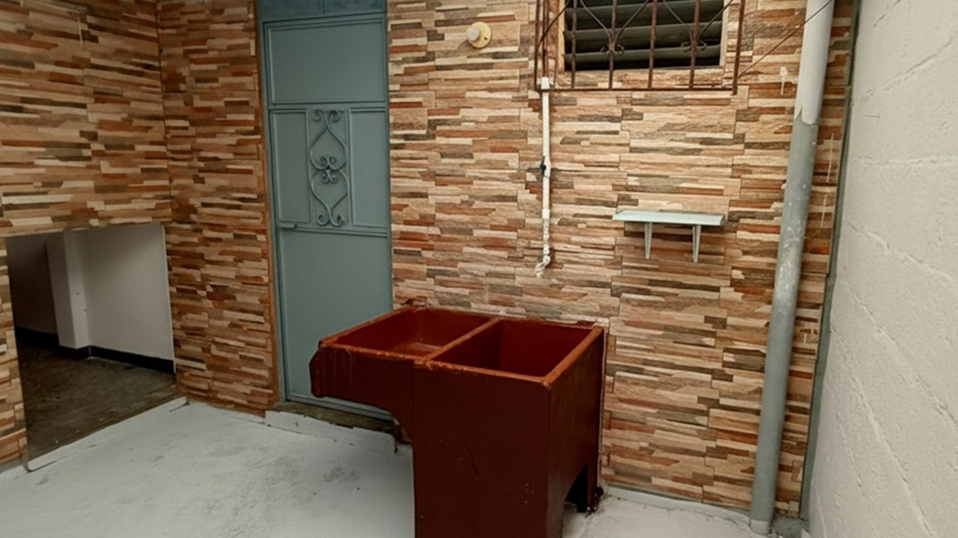 Casa en venta en Pinares del Norte, zona 18. - Miniatura 6