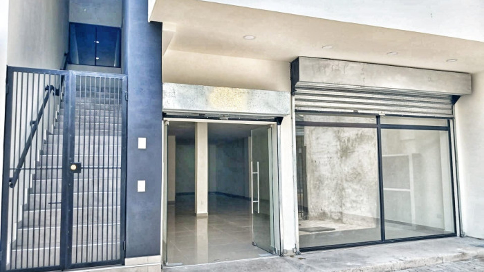 RENTA DE LOCAL COMERCIAL Y APARTAMENTO EN EL SALVADOR - Miniatura 3