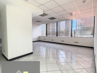EUROPLAZA/ Oficina en renta/venta, zona 14 - 3