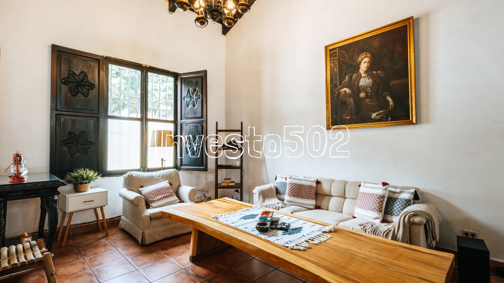 Amplía Casa en Antigua Guatemala, Condominio Las Gravileas - Miniatura 3