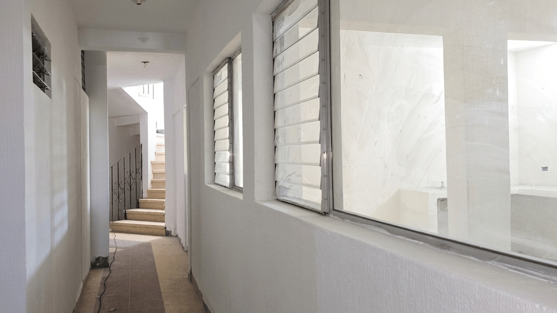 Apartamento en Renta en Residenciales Atlántida Zona 18 - Miniatura 2