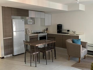 Modern 1 Bedroom Apartment for Rent in Zone 11, Guatemala City - Image 5