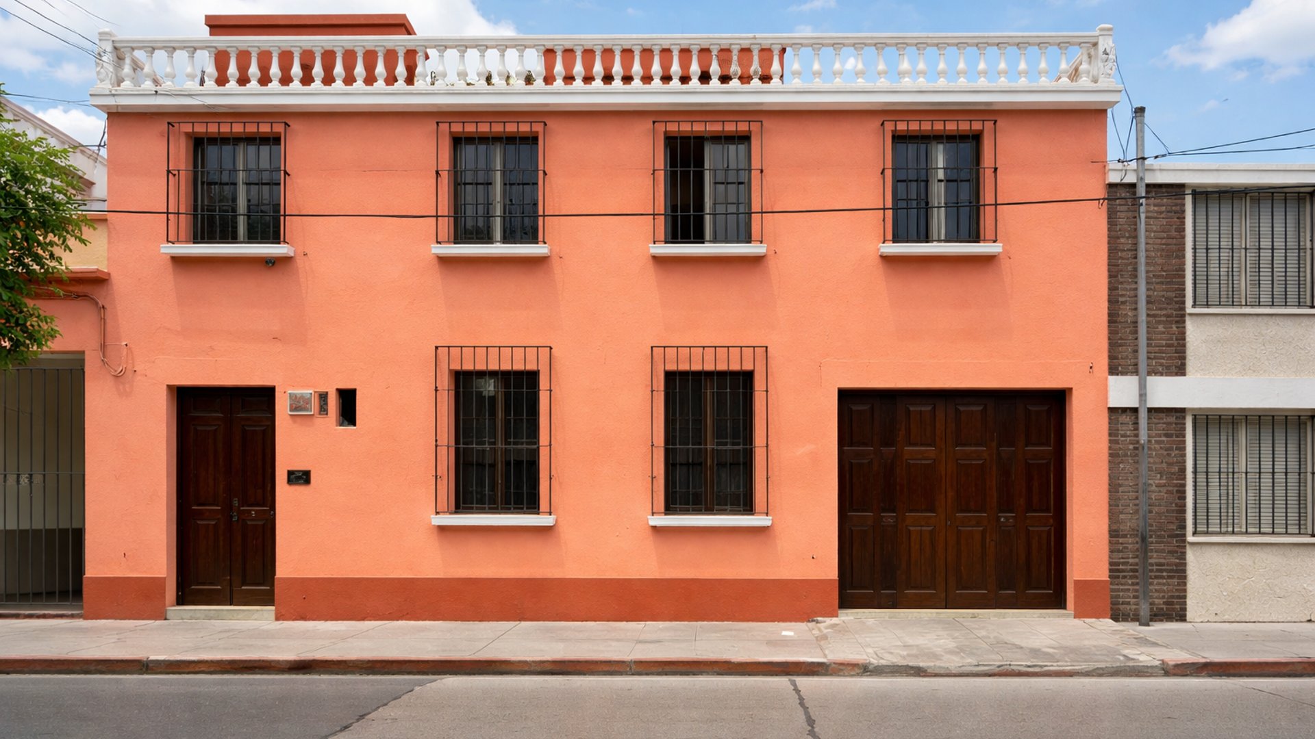 Propiedad comercial en venta | A pasos del Arco de Correos, Zona 1