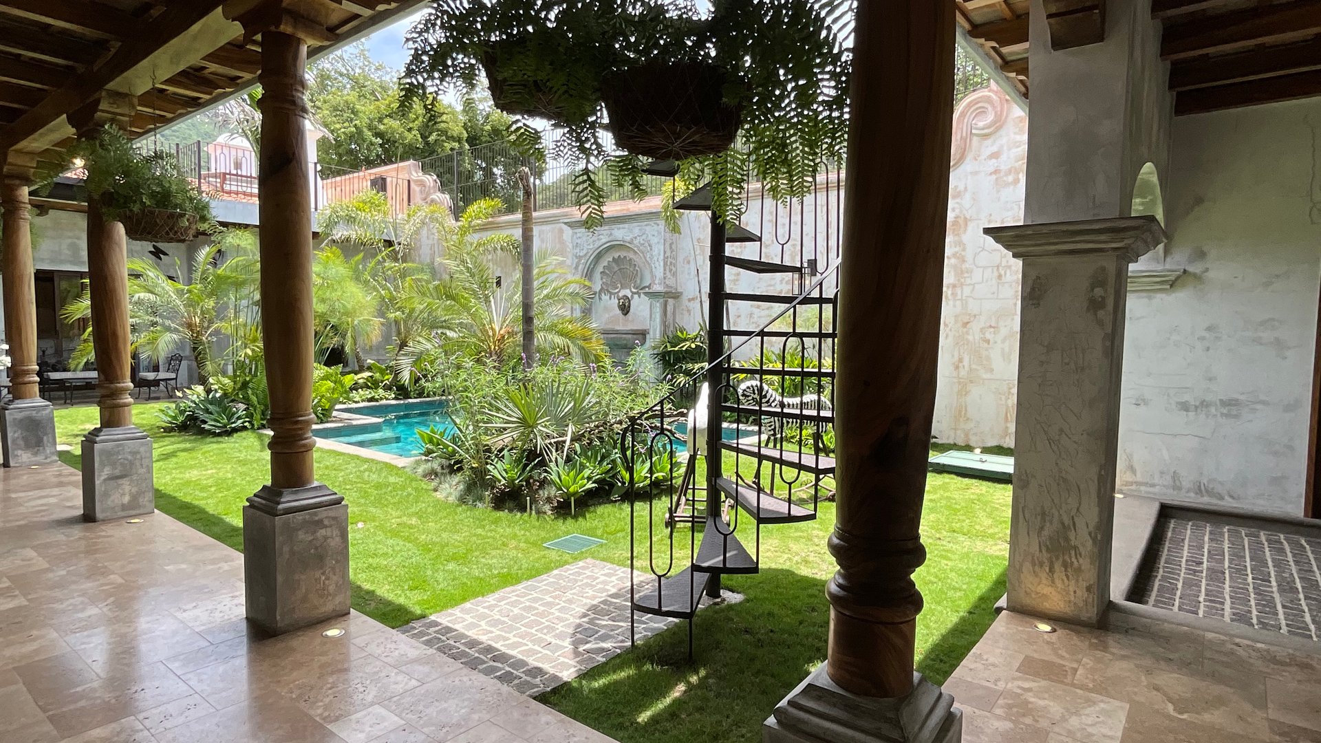CASA EN VENTA EN EXCLUSIVO CONDOMINIO AL INGRESO DE ANTIGUA G - Miniatura 16