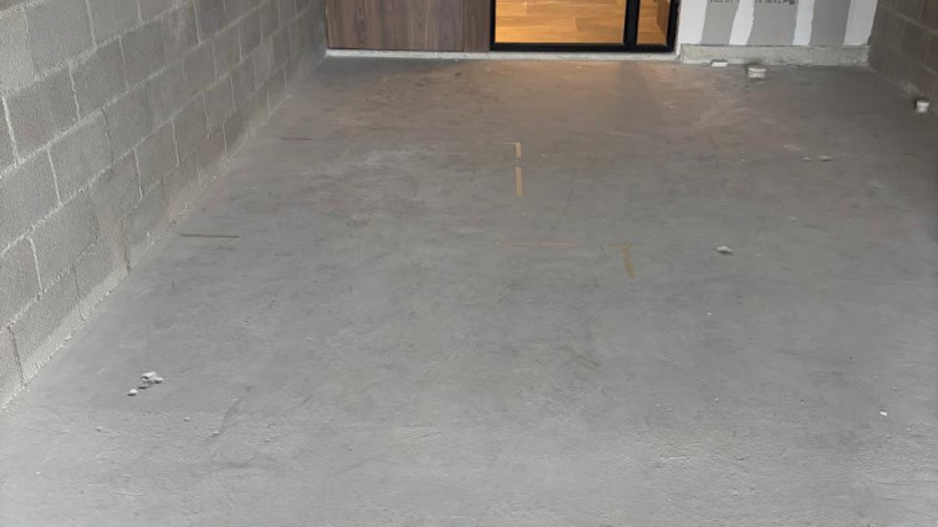 OFICINA COMERCIAL  EN VENTA Y RENTA ENTRADA A SAN JOSE PINULA - Miniatura 4
