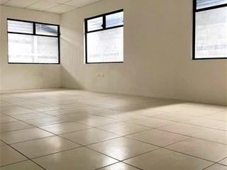 Ofibodega en alquiler en XELA Quetzaltenango - 3