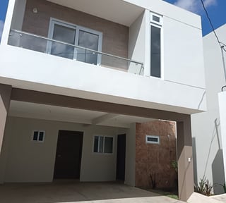Casa Nueva en BOSQUES DE SANTA ELENA | Km 26.5 CAES
