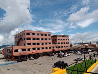 Edificio en renta en Plaza Canada Zona 12 - 2
