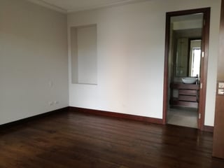 Exclusivo Apartamento Venta Tiffany Zona 14 Guatemala - 2