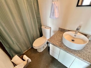 Apartamento en Venta Edificio Cuatro Venezia Zona 4 - Image 16